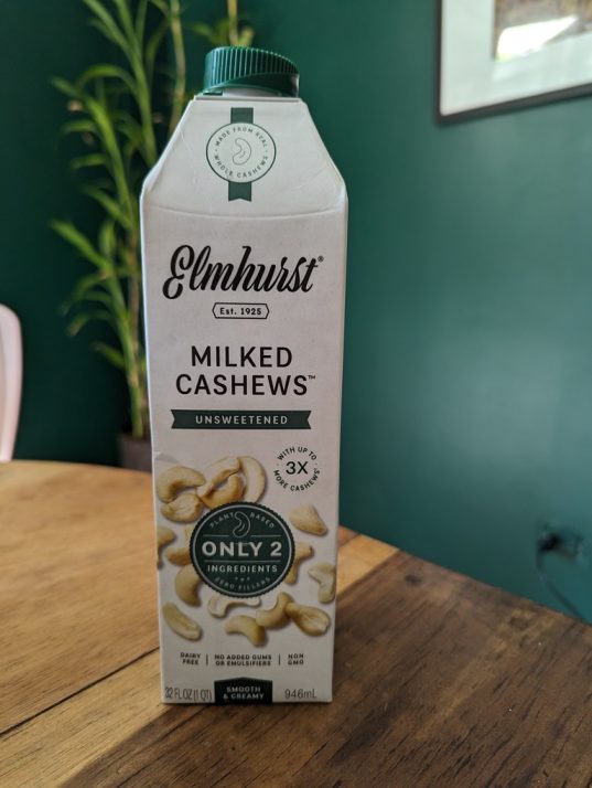 Elmhurst Cashew-Milch in Panama